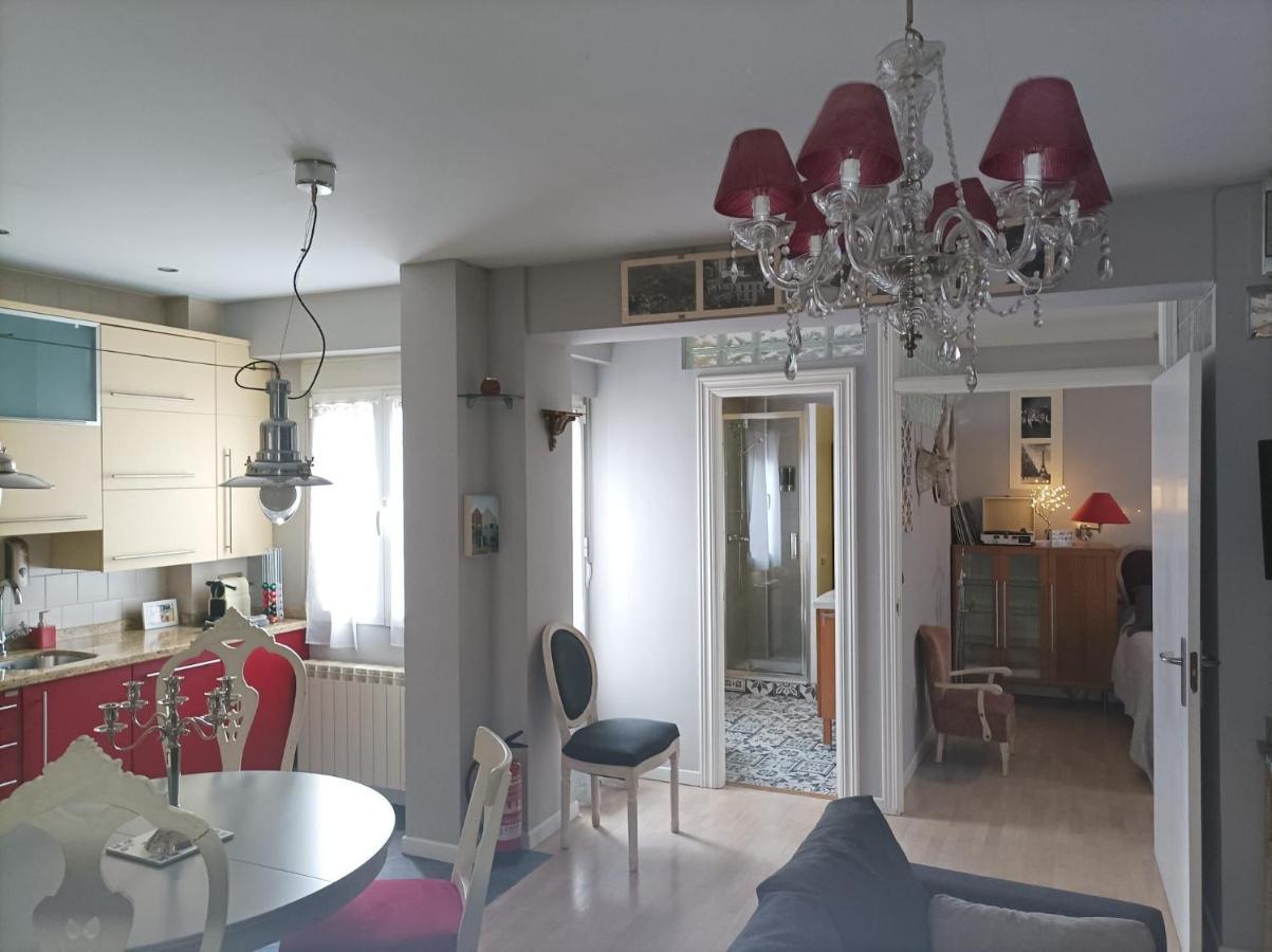Apartamento San Quirce - Centrico Y Reformado- Wifi Y Netflix バリャドリド エクステリア 写真